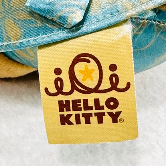 Rare Sanrio IOI/Iolani Hawaii Collectible Plush/Stuffed Doll Toy (2020) - Picture 4 of 7